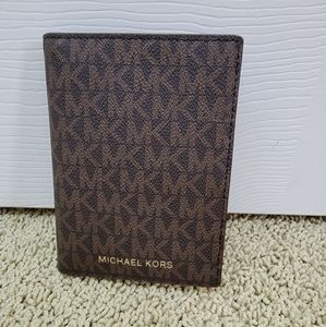 Michael Kors Passport Wallet